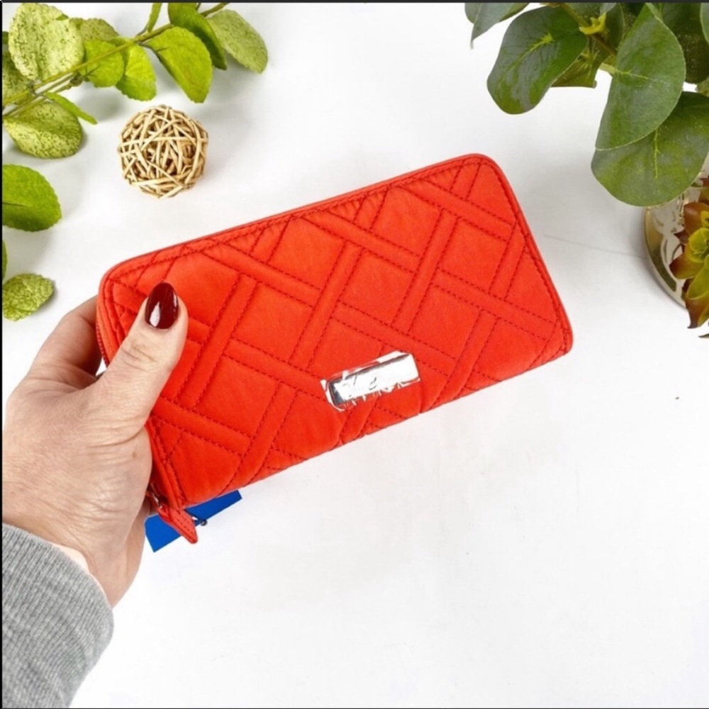 Vera Bradley wallet new - Picture 3 of 7